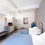 Vacànsa House